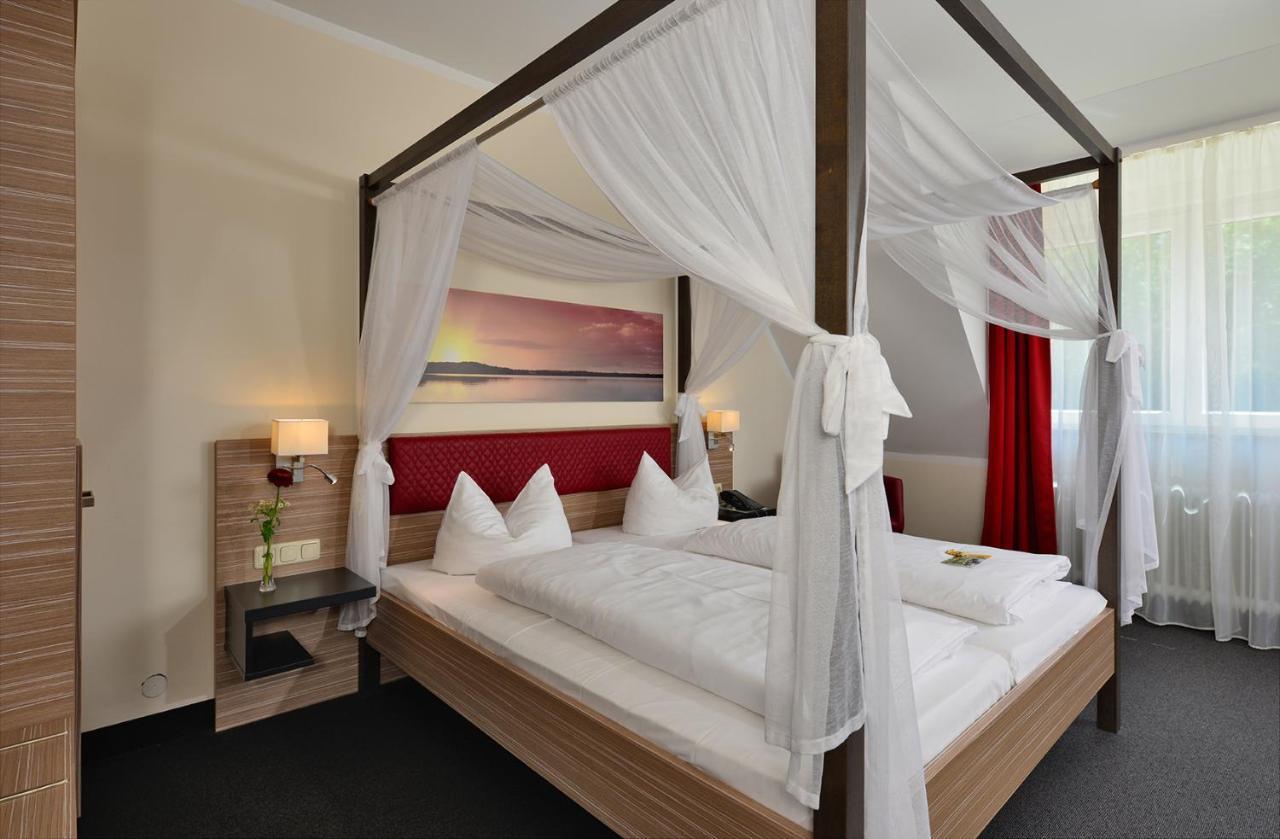 Hotel Sonnenhof פליינפילד מראה חיצוני תמונה