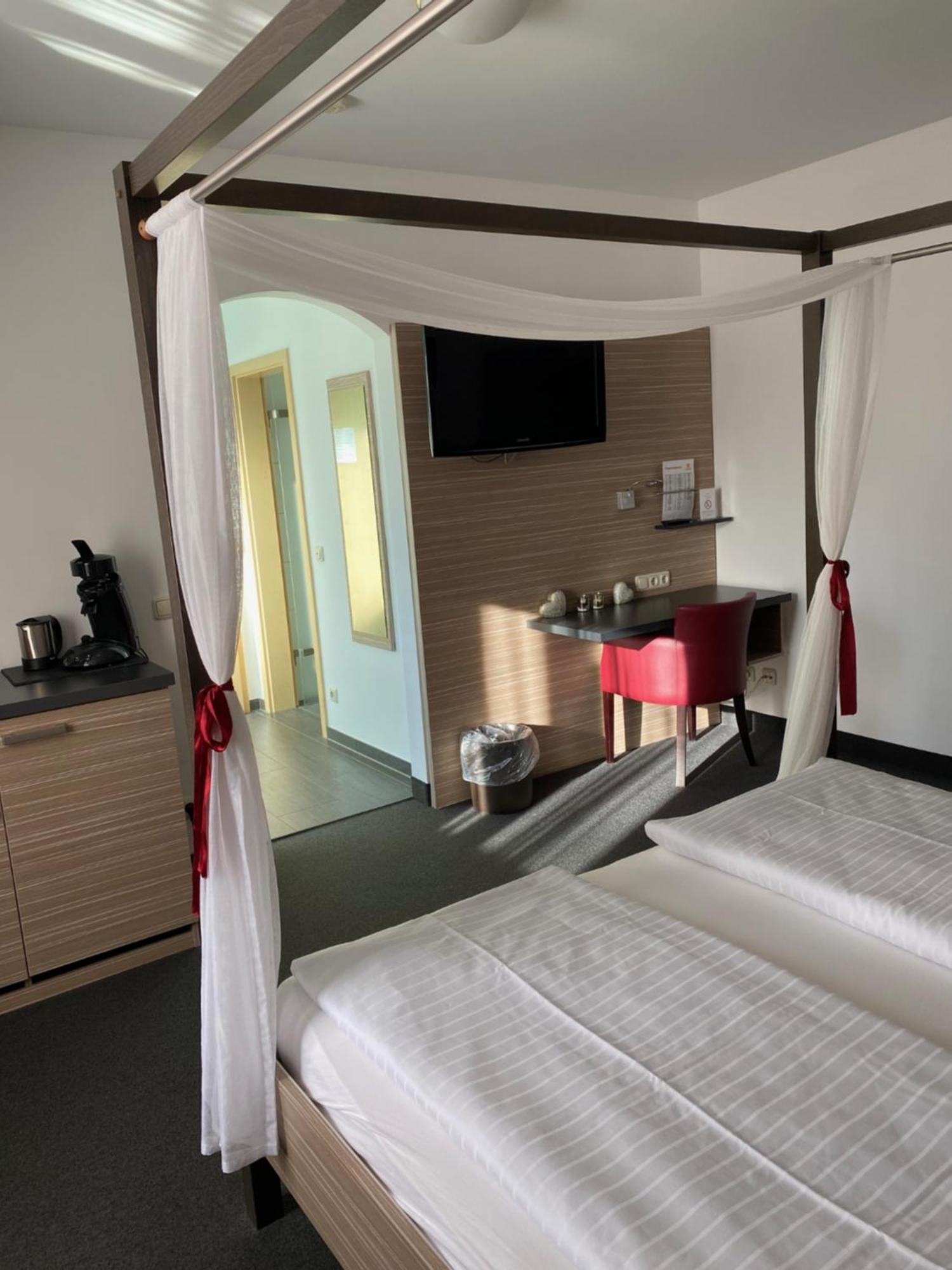 Hotel Sonnenhof פליינפילד מראה חיצוני תמונה