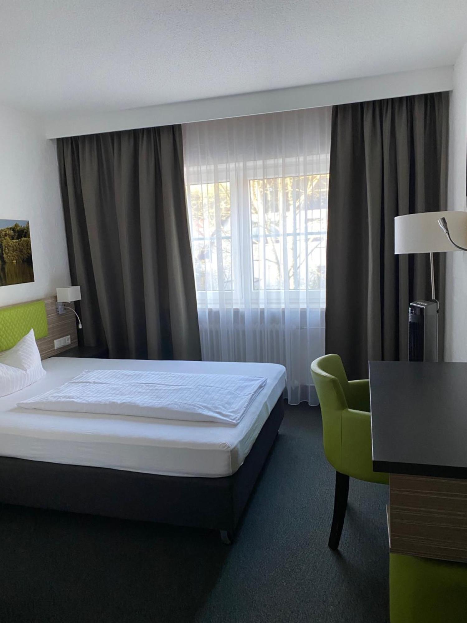 Hotel Sonnenhof פליינפילד מראה חיצוני תמונה