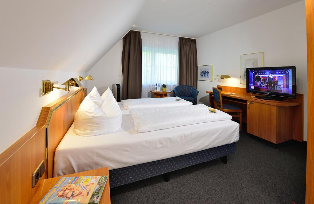 Hotel Sonnenhof פליינפילד מראה חיצוני תמונה