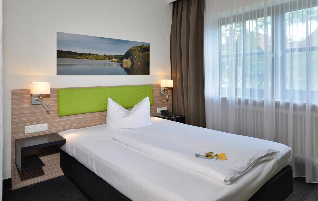 Hotel Sonnenhof פליינפילד מראה חיצוני תמונה