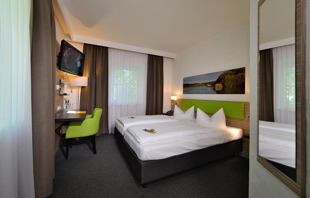 Hotel Sonnenhof פליינפילד מראה חיצוני תמונה