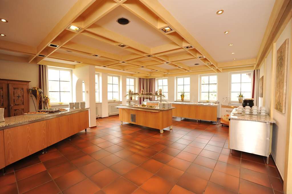 Hotel Sonnenhof פליינפילד מסעדה תמונה